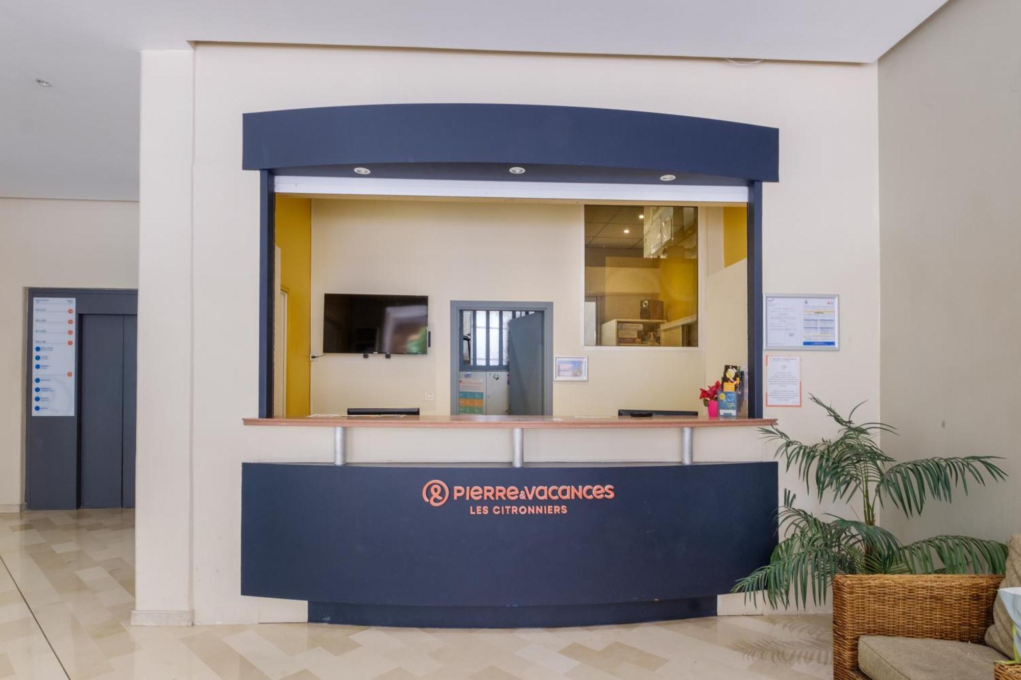 Residence Pierre & Vacances Les Citronniers Menton Exterior photo